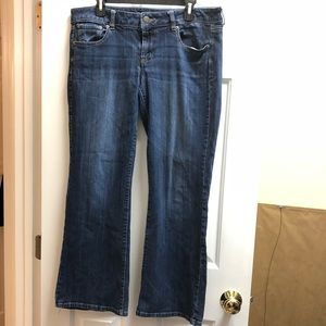 American Eagle Favorite Boyfriend Jeans